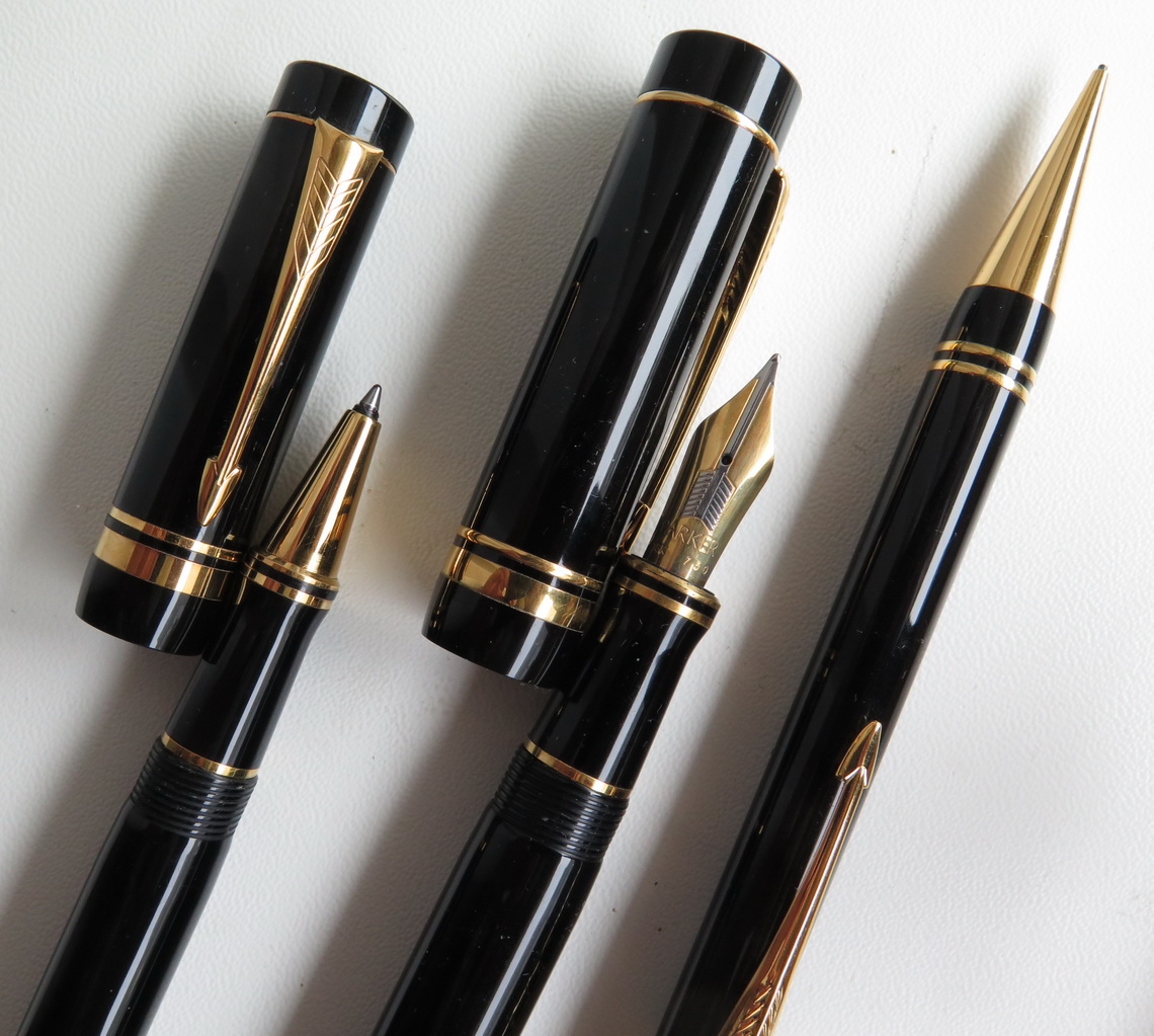 Parker Duofold Centennial Black & Gold , 3 dielna sada