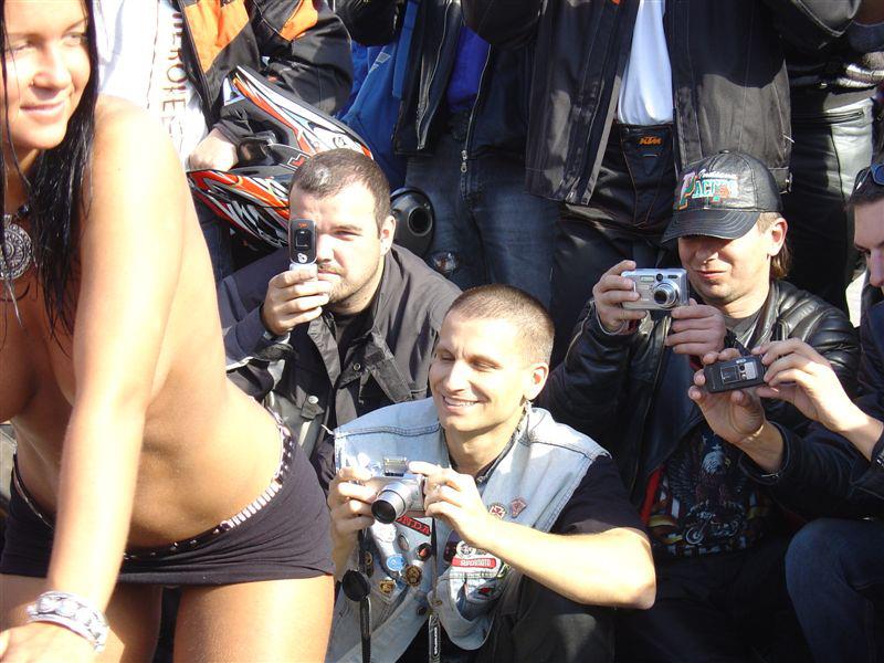 MOTO zraz Trnava paparaci spodkou
